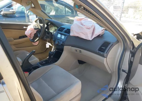 2003 Honda Accord 2.4 Lx из США, поврежденный, VIN 1HGCM56343A045989